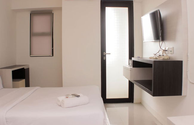 Cozy Living Studio At Urbantown Apartment Karawang - Foto 12
