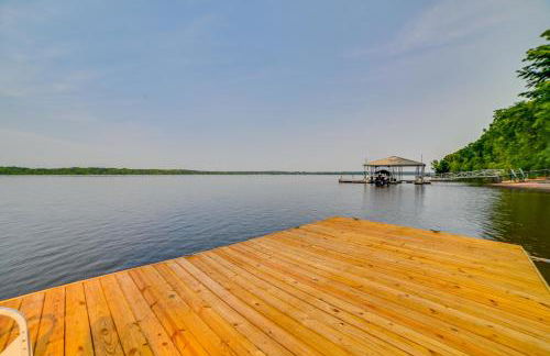 Peaceful Big Sandy Home with Deck on Kentucky Lake! - Foto 28