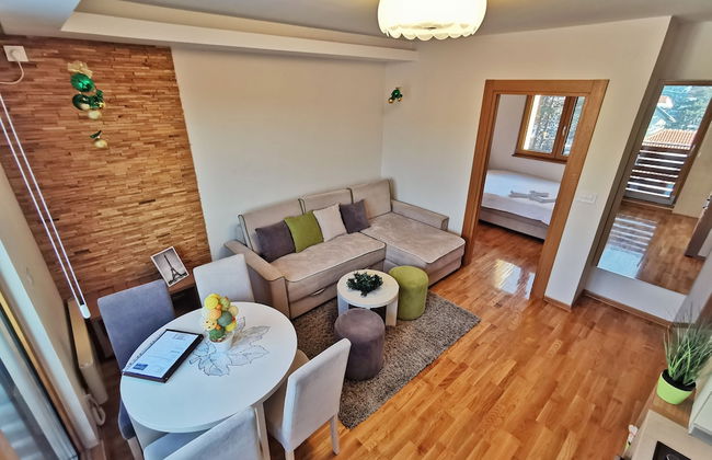 Konaciste Egoiste - Centar - Photo 14