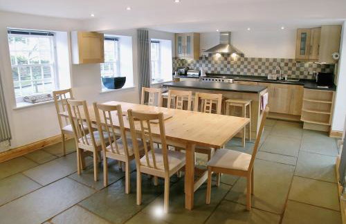 The Larches - Photo 4