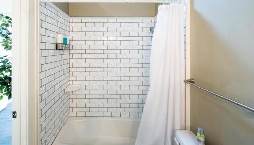 Downtown Loft - Walkable to Dining and Entertainment - Foto 2