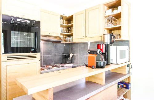 Spacious Family 2-bed, 2-bath with parking, private piste - Foto 3