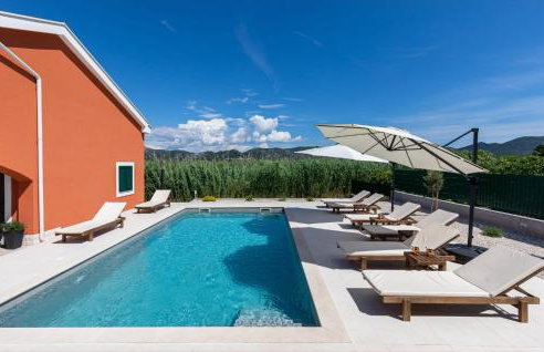 MiaMare Luxury Villa with Pool Surrounded by Nature - Foto 3