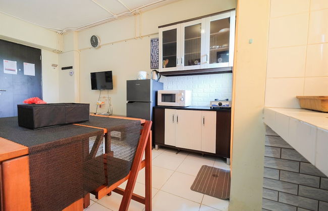 Contemporary Studio at Kebagusan City Apartment - Foto 6