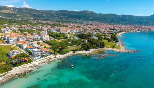 Villa San Pietro A Luxurious Seaside Retreat in Kaštel Štafilić - Foto 4, Garden view