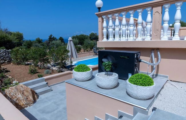 Villa Akulica With Heated Outdoor Pool and Seaview - Photo 24