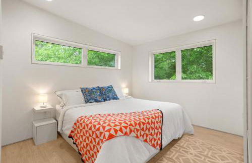 Private Oasis easy access to Park and Town - Foto 9