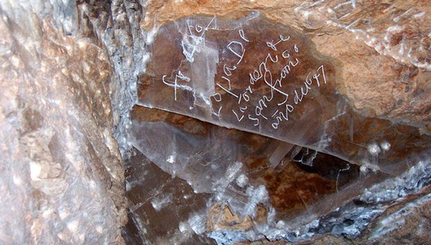 Visite guidée dans la mine de La Condenada - Photo 3, Lapis specularis de la mine