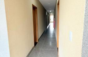 Apto inteiro 1 quarto Novo e aconchegante - Foto 2