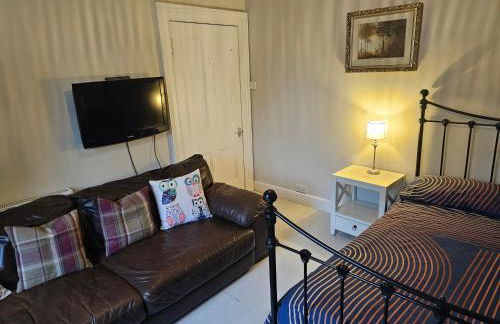 3-bed Cottage - Fast Wifi-big Garden - Town Centre - Foto 23