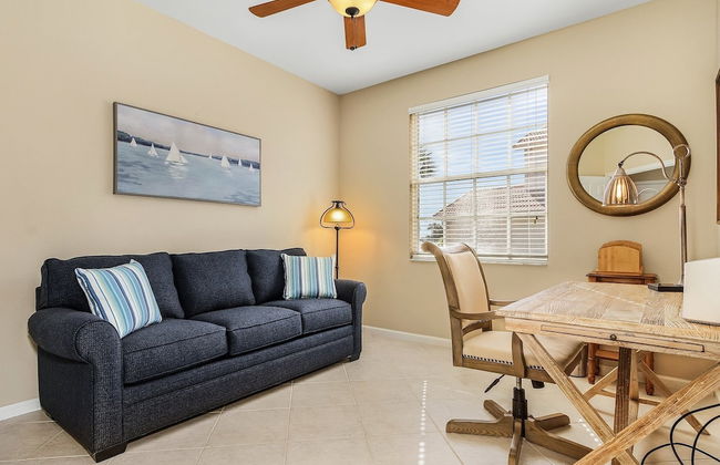 Crown Colony #101 - 16146 Mount Abbey Way 2 Bedroom Condo by RedAwning - Foto 14