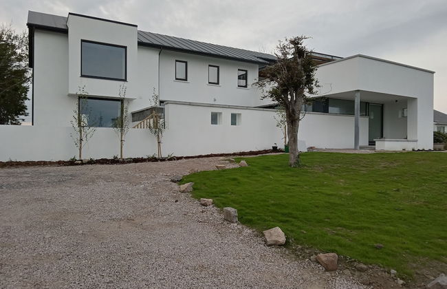 Coastal Apartment With sea Views - Foto 15