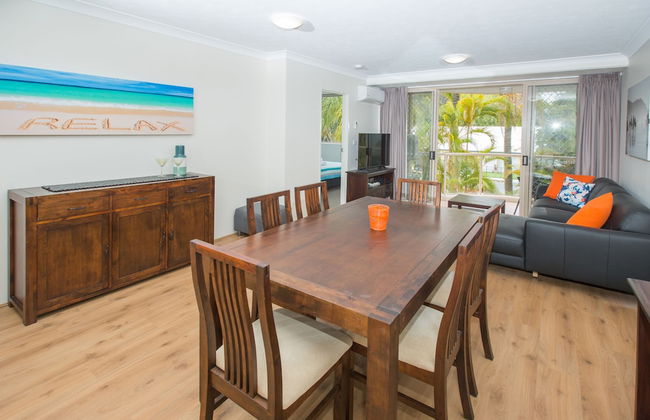 Miami Beachside Holiday Apartments - Photo 17