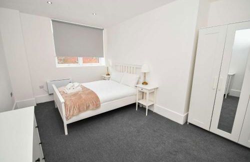 Modern 1 Bedroom Apartment in Morley with Parking - Foto 3