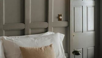 Book Village Inn - Entire Hotel - Foto 5