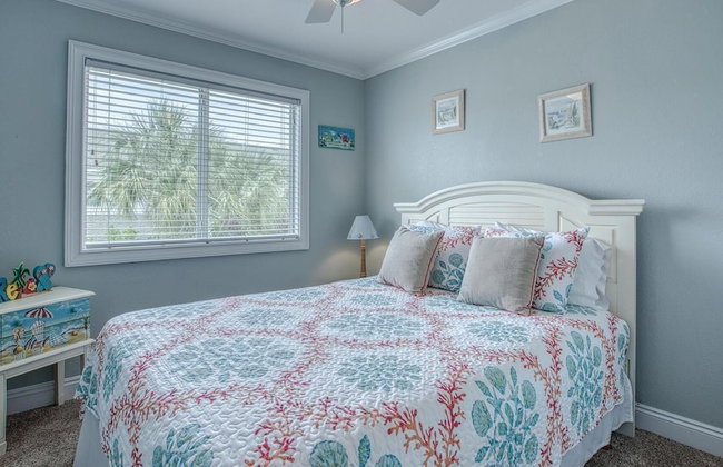 Southbay 33 Short walk to 300ft of Private Beach 3 Bedroom Townhome - Foto 9