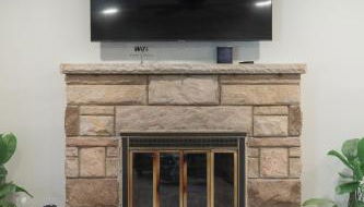 Sideline Sanctuary: Cozy Nights, Game Day Lights - Foto 5