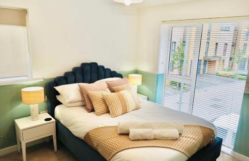 Modern & Stylish 3 Bedoom Home in Taunton - Photo 11