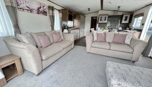 Honeysuckle Hot Tub Lodge - Foto 2