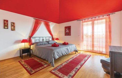 Lovely Home In Golubovo - Foto 35