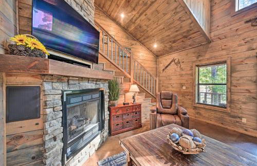 Luxe Broken Bow Cabin with Tesla Charging Station - Photo 24