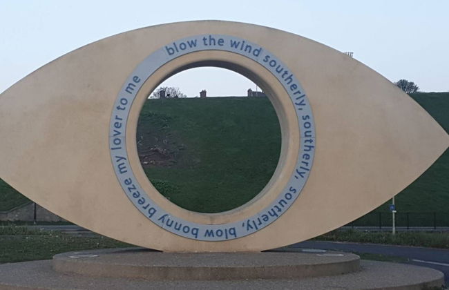 South Shield's Emerald 2 Bed Apartment - Photo 39