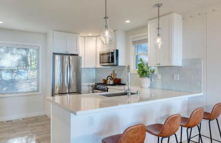 West Shore Lake House by Avantstay Ski Cabin w/ Backyard Sledding Hill! - Foto 34