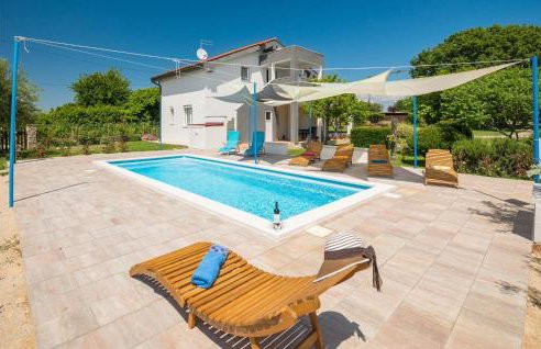 Three-Bedroom Apartment In Porec - Foto 4