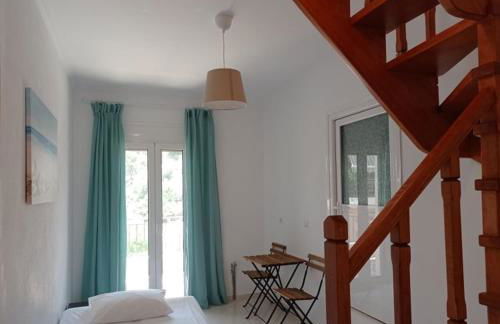 Hermes Holiday Home in the Port of Sivota - Foto 16