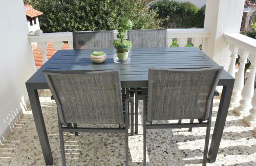 VillaVita Modern 3BR,Garden & BBQ, Walk to Beach - Foto 22