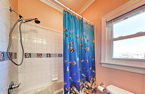 Escape Ocean View l Large Deck Sleeps 10 - Foto 15