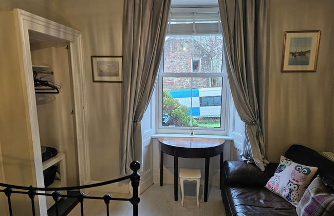 3-bed Cottage With Garden in Kirriemuir Centre - Foto 18