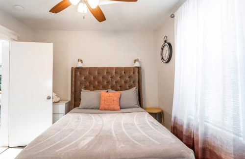 Spacious&Gracious- 5BR Fam-Friendly near I95&Shops - Foto 15