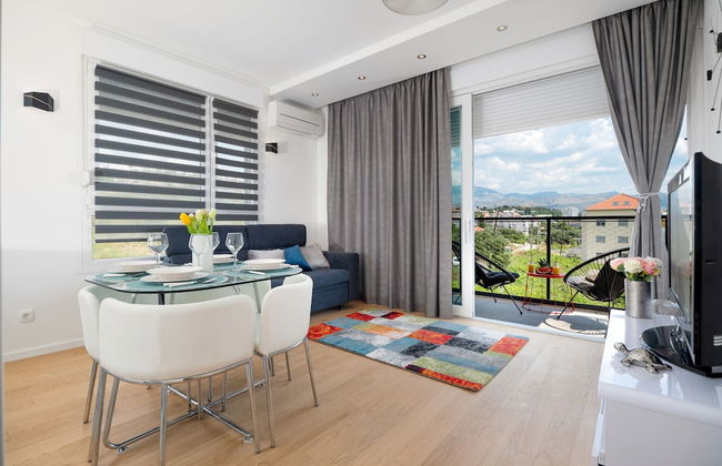 StellaMare Apartments - Photo 16