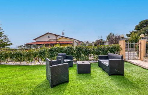 Nice Home In San Lorenzo Al Mare - Photo 13