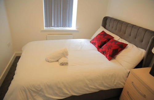 Beautiful New family home - Photo 14