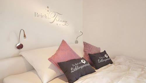 Charmingsuite - Photo 3