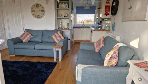 Dartmouth Caldon Holiday Chalet Sleeps 4 wifi elec inc Pets welcome - Foto 1