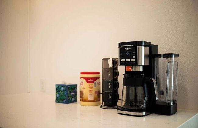 Cozy Retreat Near Downtown Perfect for Families - Foto 36