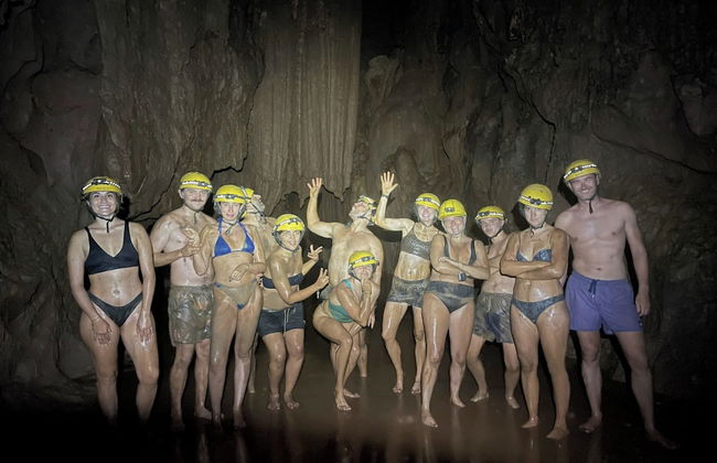 YoLo Pool Bar Villas - Foto 1