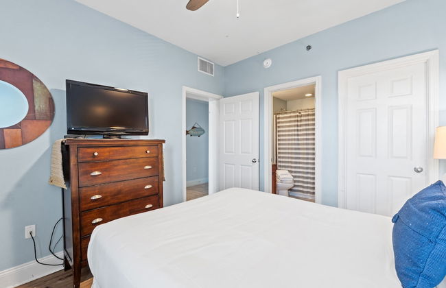 Laketown Wharf by Book That Condo - Foto 7