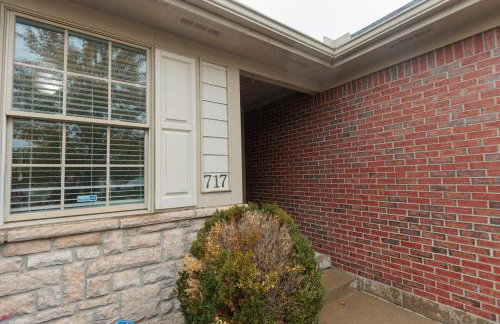 Modern Retreat Near DAY Airport & Metropark - Foto 15