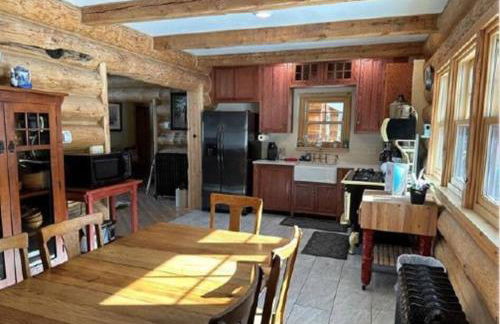 Moose Mtn Lodge/Luxury Cabin/Hot Tub/Fireplace - Foto 51