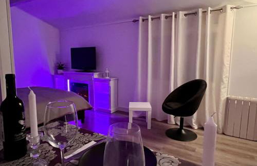 La Casita del Escorial -Nueva reforma Tranquilidad y jardín privado - Foto 8