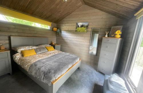 Daisy Cabin - Photo 15