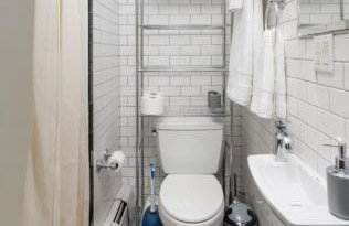 Spacious 4Bd with Backyard in Manhattan - Foto 9