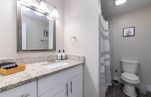 Walk to ATT-Glblife-Free Parking-Min to attraction - Foto 31