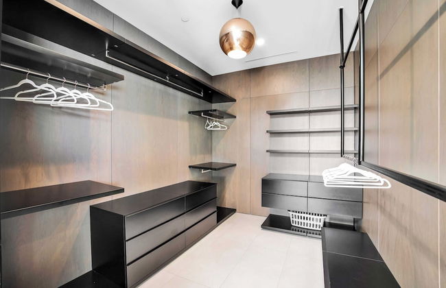 LA Villa by Avantstay Walk to The Grove LA - Photo 21