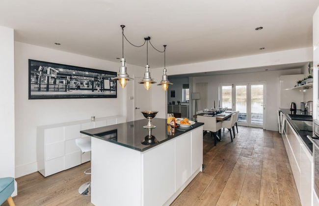 Riverside Cottage - From 1088 Per Night - Foto 15