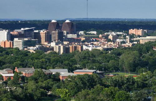 Home in Fairway Kansas, near KC's Country Club Plaza - Photo 36